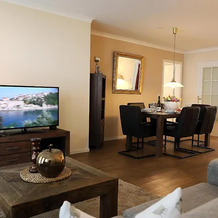 Apartment Bomhoffstr. 15, Whg. 4 *